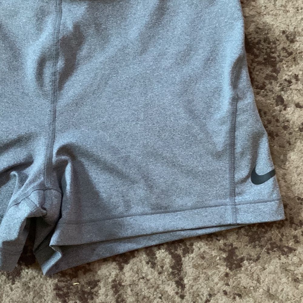 Nike Pro gray spandex bike shorts size large - Picture 2 of 10